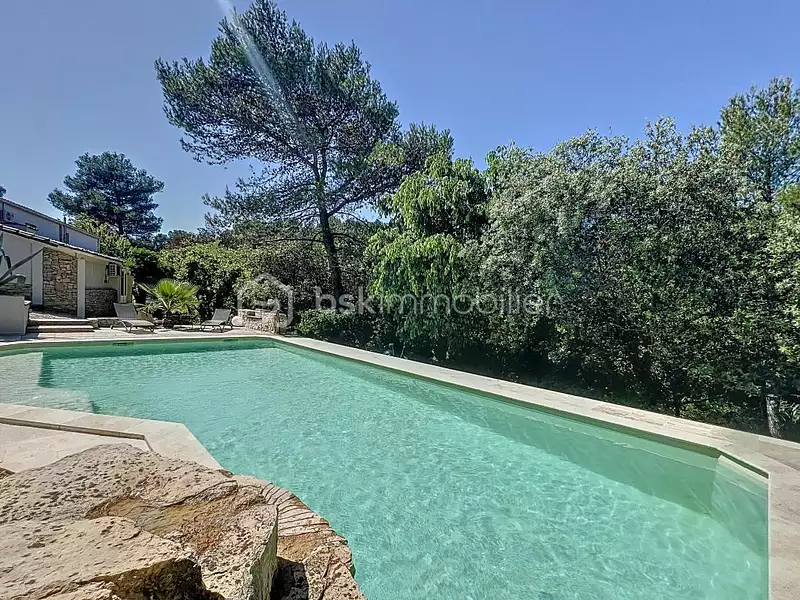 Maison, 203 m²