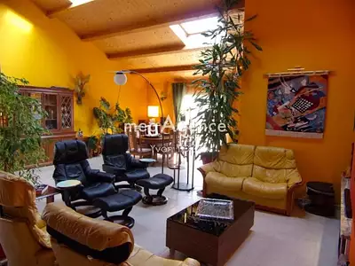 Maison, 330 m²