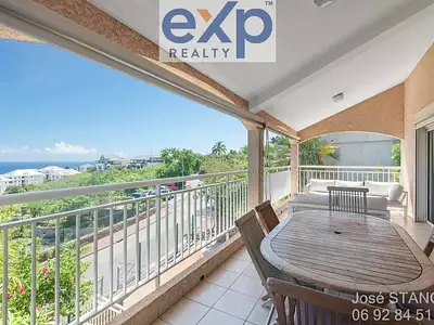 Maison, 210 m²