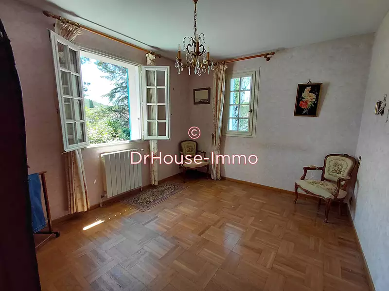 Maison, 140 m²