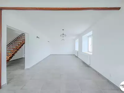Maison, 211 m²