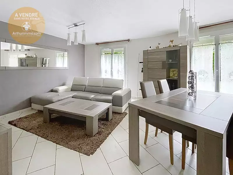 Maison, 107,98 m²