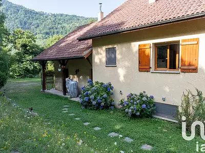 Maison, 176 m²