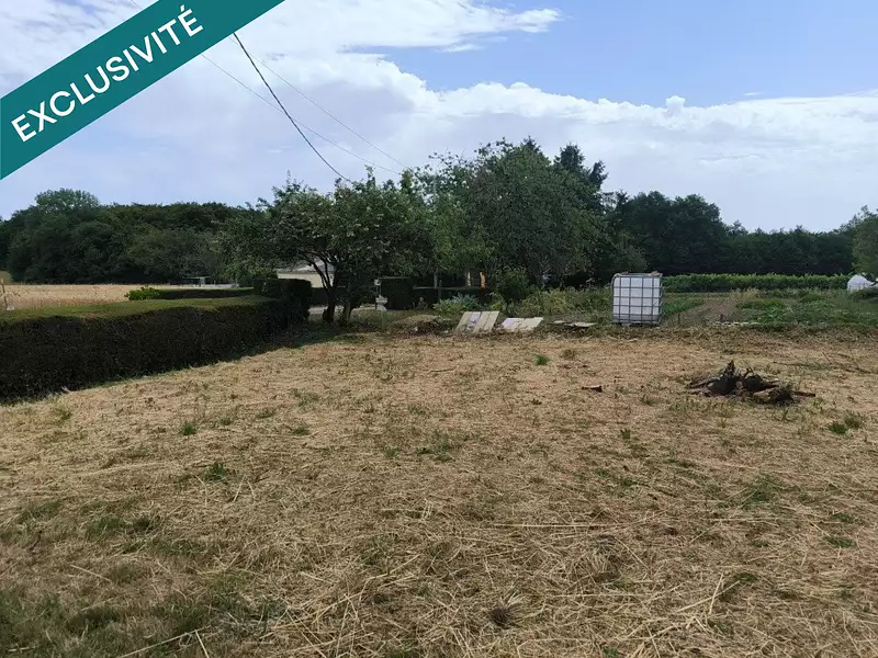 Terrain, 413 m²