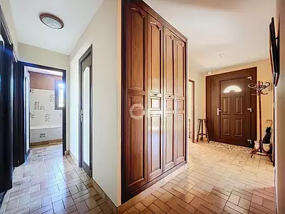 Maison, 99 m²