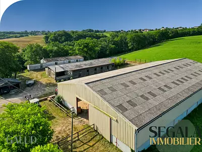 Maison, 275 m²