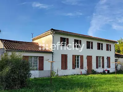 Maison, 230 m²