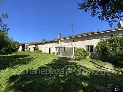 Maison, 151 m²