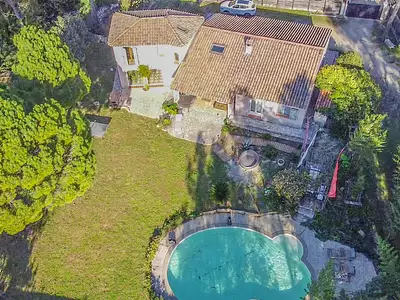Maison, 195 m²