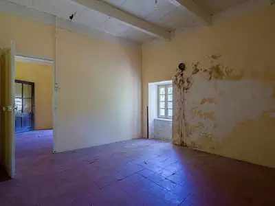Maison, 560 m²