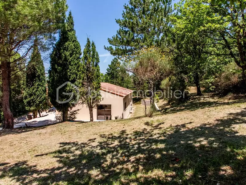 Maison, 122 m²