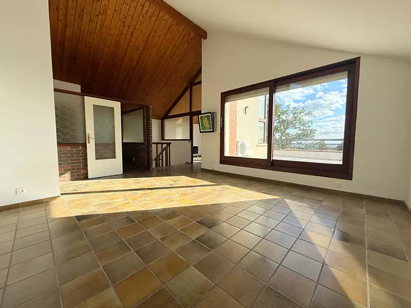 Maison, 217 m²
