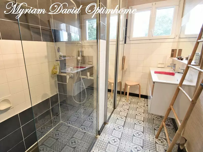 Maison, 155 m²
