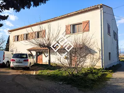 Maison, 282,78 m²