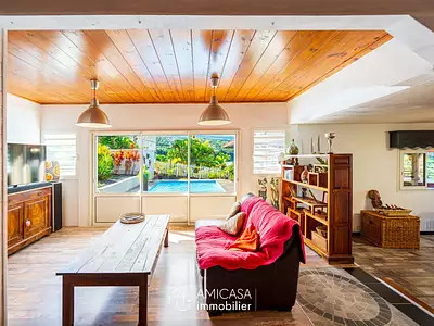 Maison, 245 m²