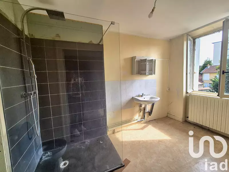 Immeuble, 230 m²
