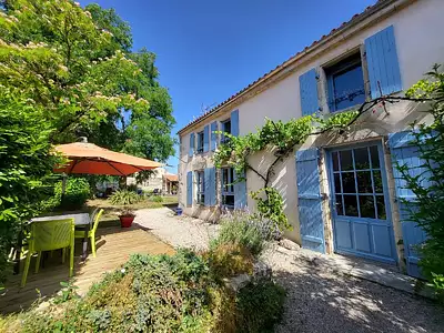 Maison, 239 m²
