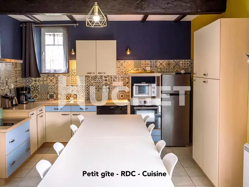 Maison, 644 m²