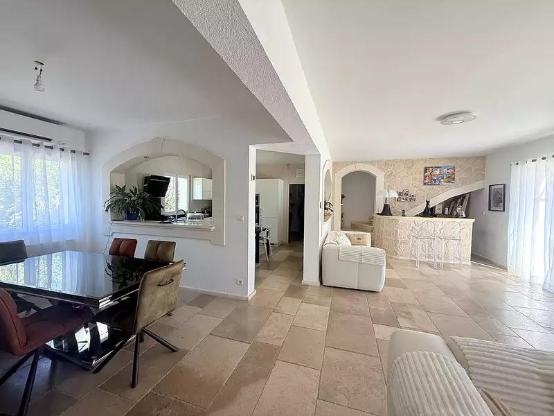 Maison, 150 m²