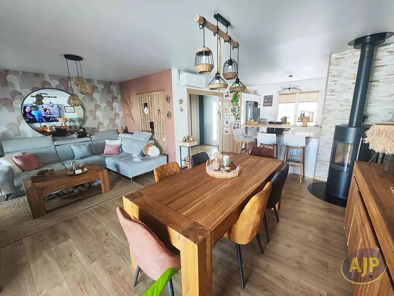 Maison, 89 m²