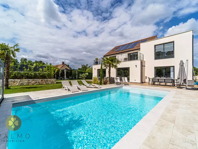 Maison, 315 m²