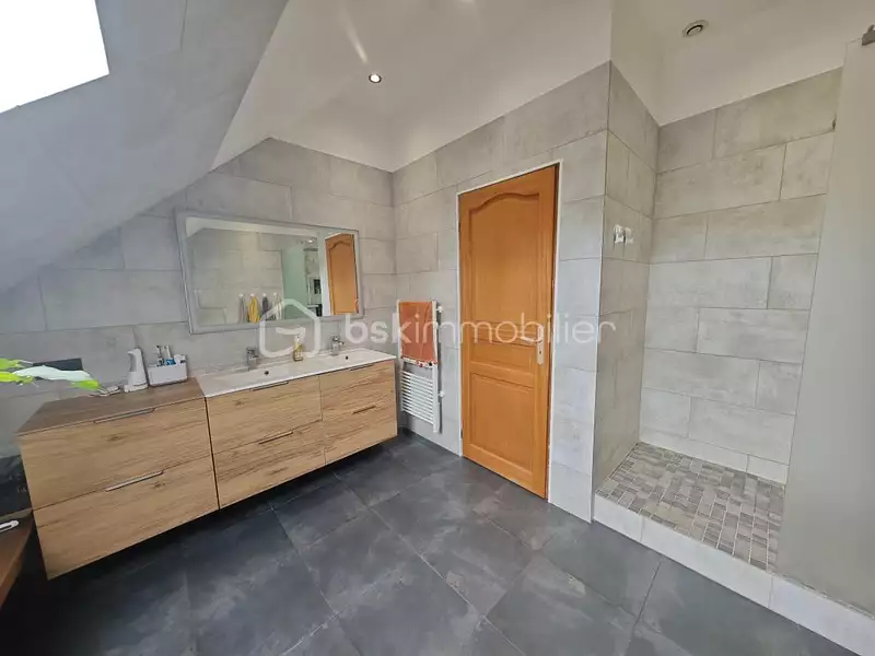 Maison, 140 m²