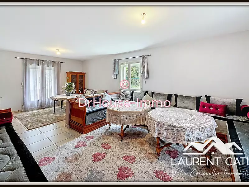 Maison, 168 m²