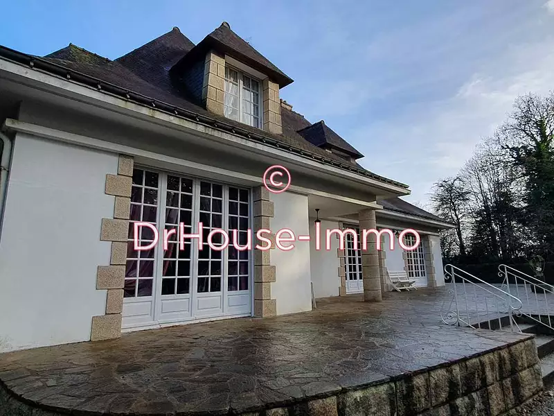 Maison, 230 m²