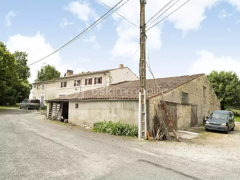 Maison, 300 m²