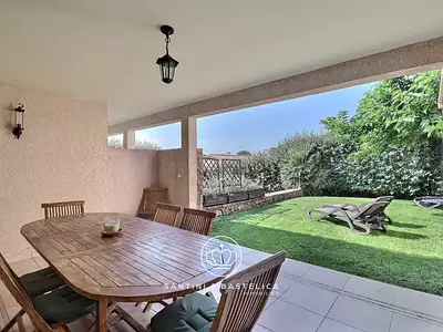 Maison, 140 m²
