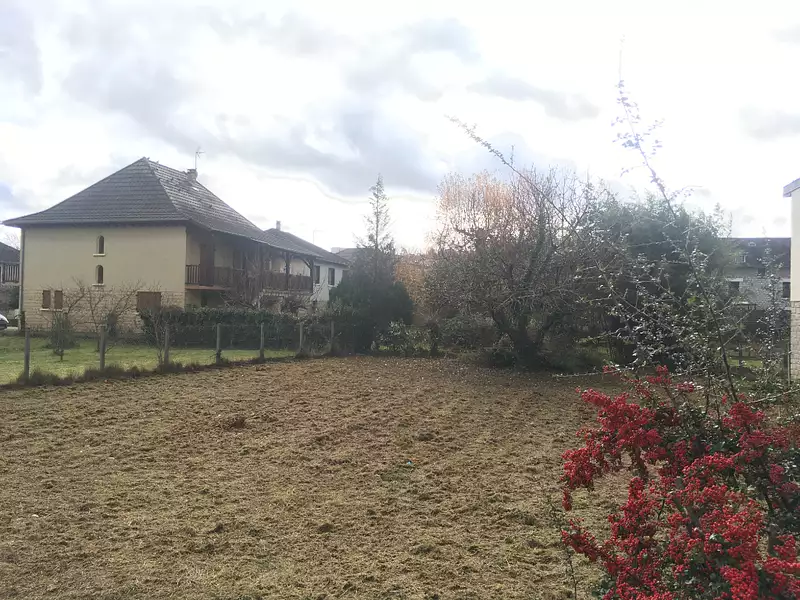 Terrain, 528 m²
