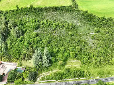 Terrain, 5 200 m²