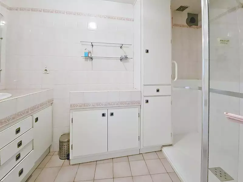 Maison, 200 m²