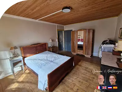 Maison, 247 m²