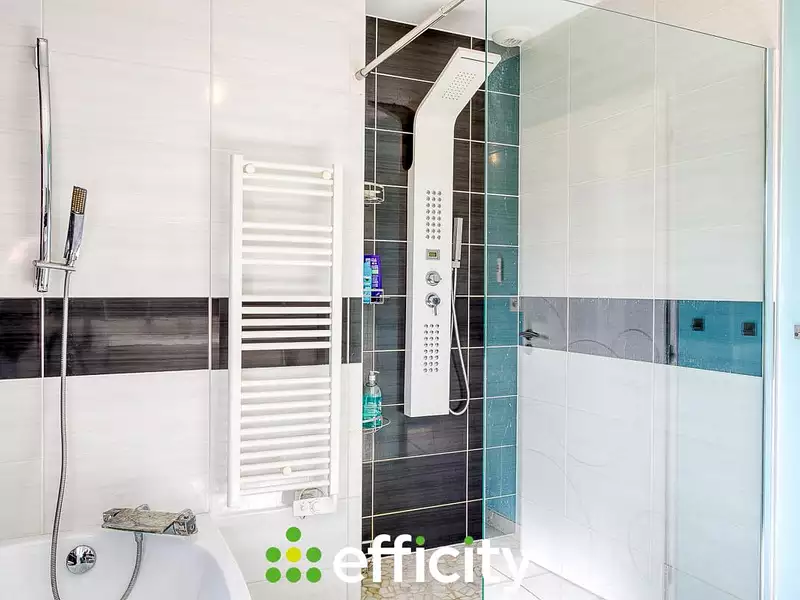 Maison, 136 m²