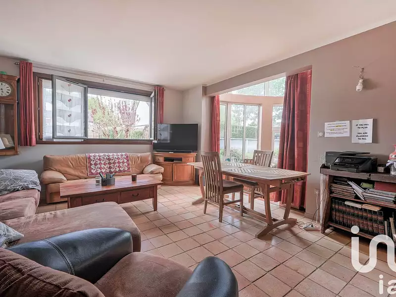 Maison, 168 m²