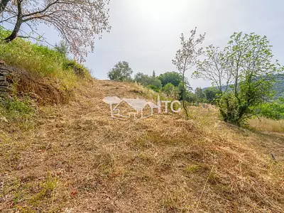 Terrain, 1 669 m²
