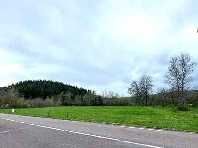 Terrain, 7 586 m²
