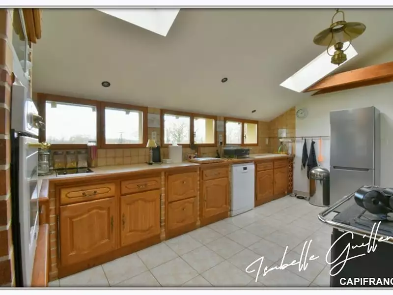 Maison, 160 m²