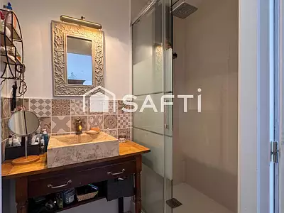 Maison, 210 m²