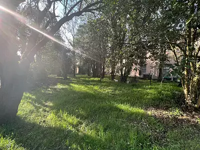 Terrain, 585 m²
