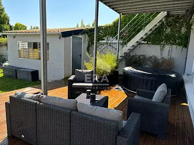 Maison, 297 m²