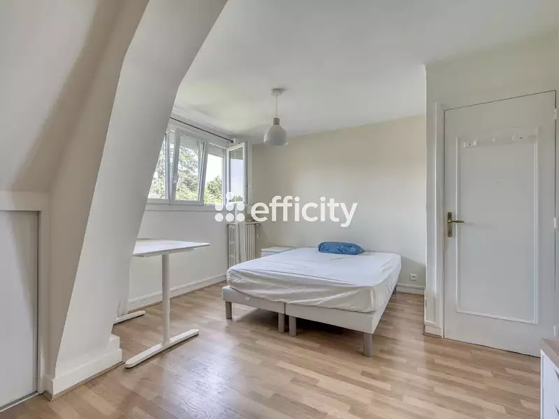 Maison, 165 m²