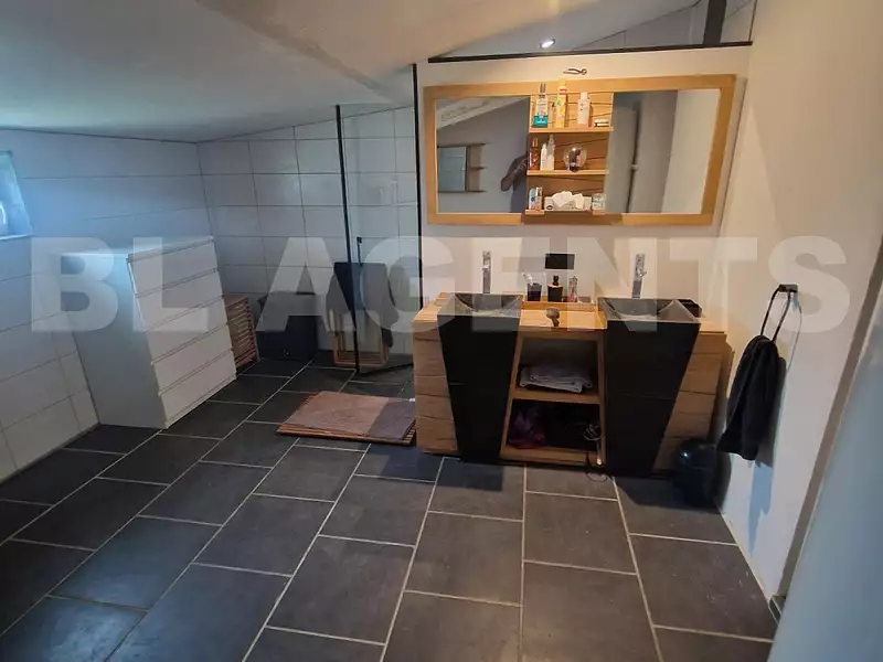 Maison, 96 m²
