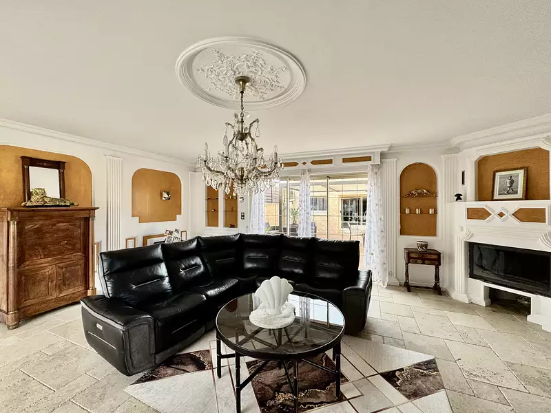 Maison, 175 m²