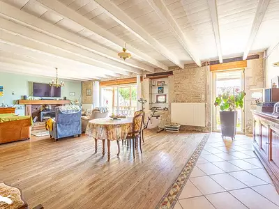 Maison, 170 m²