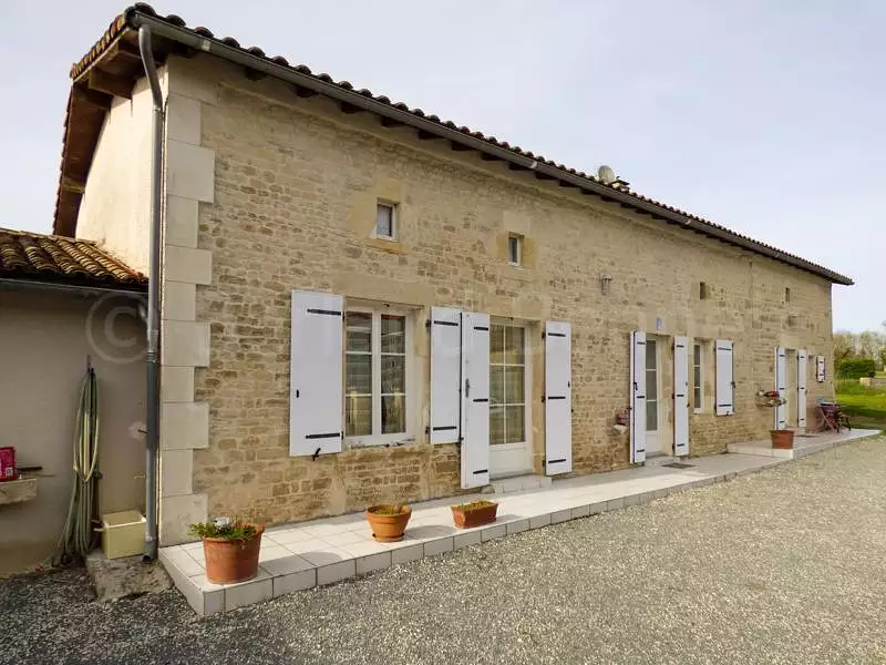 Maison, 150 m²