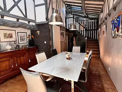 Maison, 220 m²