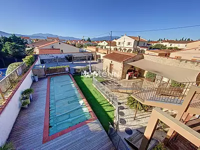Maison, 291,6 m²