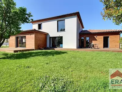 Maison, 252 m²